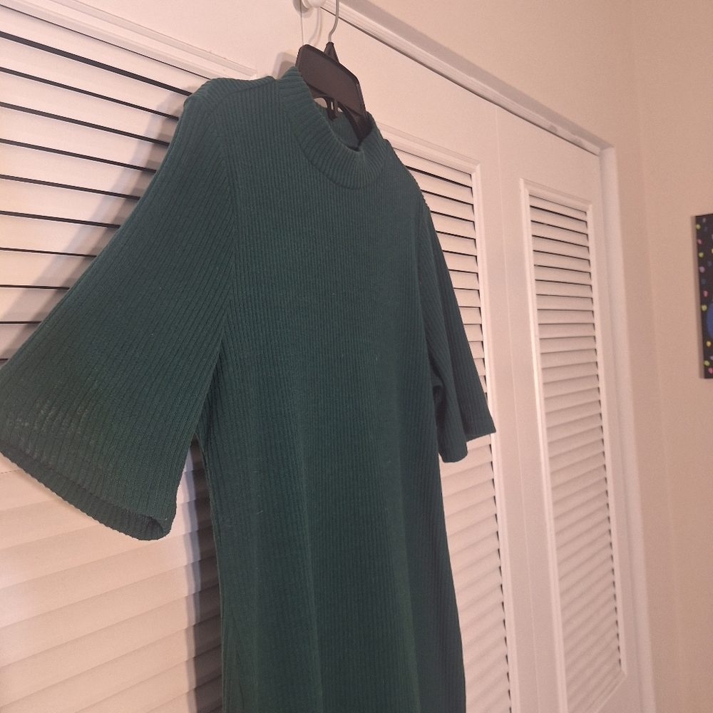 Old Navy Green Sweater Dress Size Medium - Picture 2 of 7